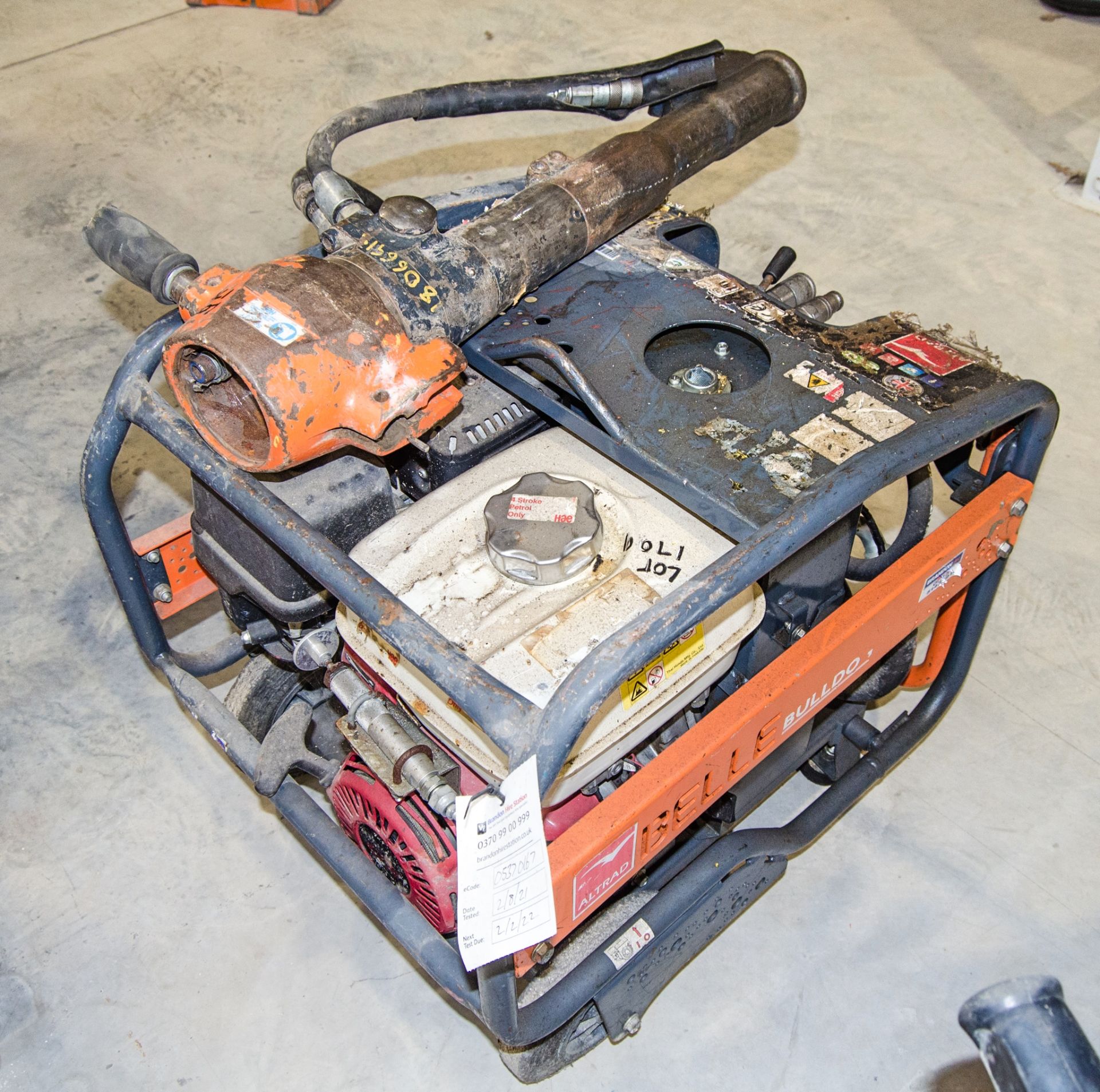 Altrad Belle Bulldog 20/140 petrol driven hydraulic power pack c/w hydraulic anti-vibe breaker ( - Image 2 of 3