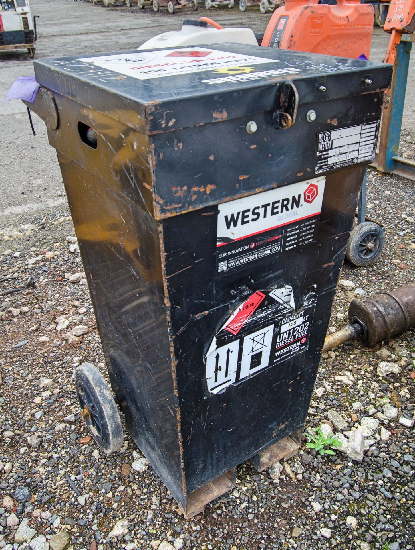 Western Easy Cube 105 litre bunded fuel bowser c/w manual pump, delivery hose & nozzle A729912