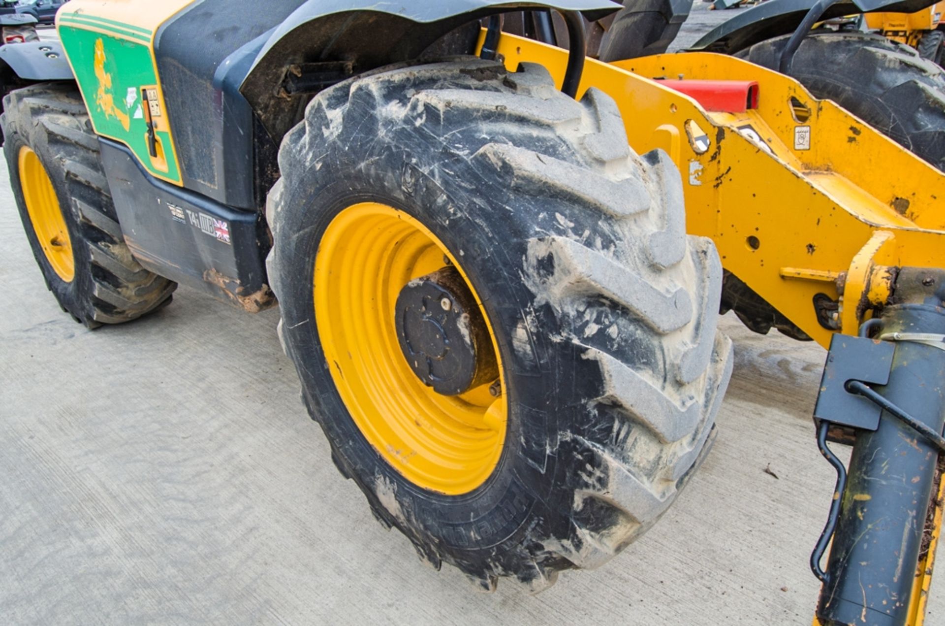 JCB 533-105 T4i IIIB 10.5 metre telescopic handler Year: 2015 S/N: 2349343 Recorded Hours: 3034 c/ - Bild 13 aus 24