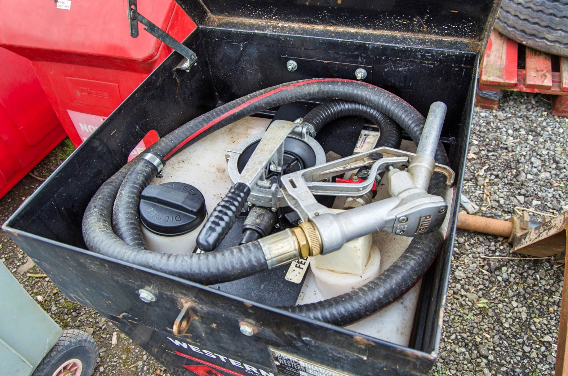 Western Easy Cube 105 litre bunded fuel bowser c/w manual pump, delivery hose & nozzle - Image 2 of 2