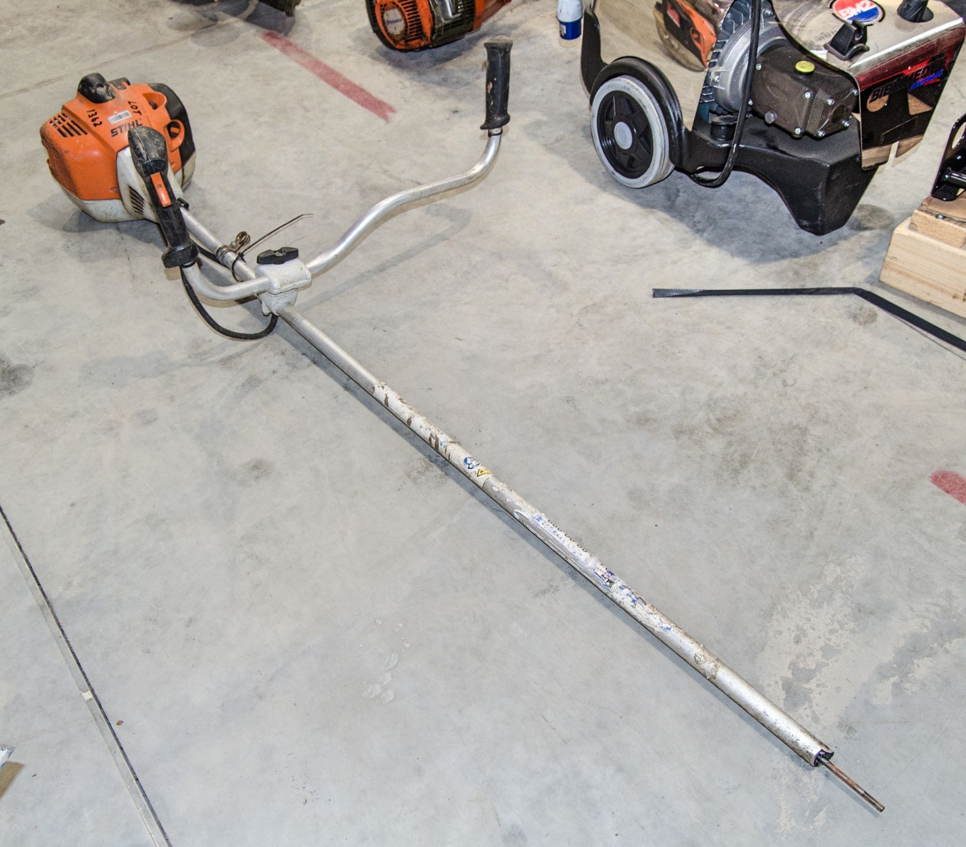 Stihl FS240C petrol driven strimmer ** No head ** 21151536 - Image 2 of 2