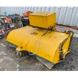 JCB 500 hydraulic sweeper attachment Year: 2005 RPLP3307 ** No VAT on hammer but VAT will be charged