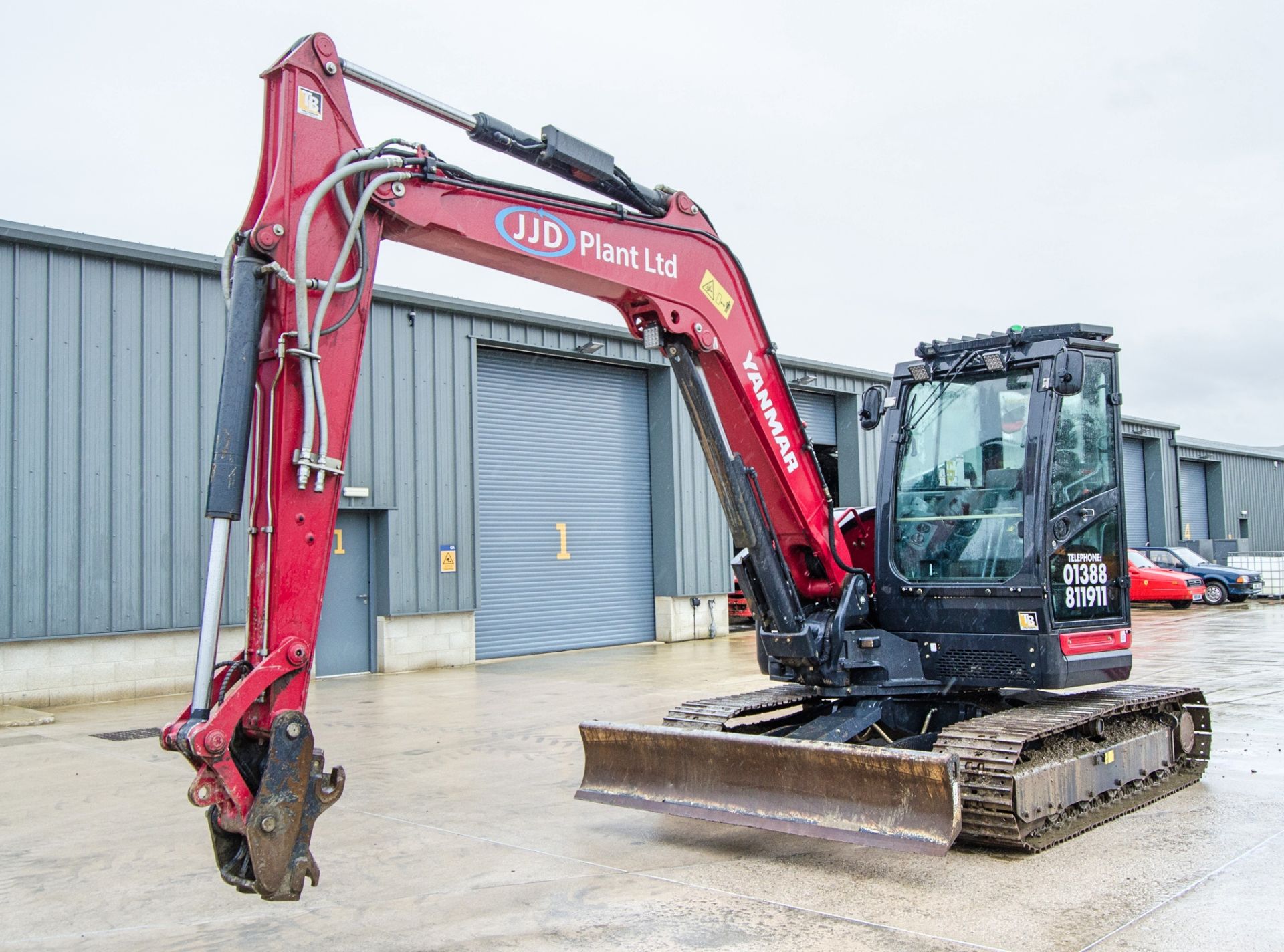 Yanmar VI0 82 VIPPS 2i 8 tonne steel tracked excavator Year: 2022 S/N: J00962 Recorded Hours: 929