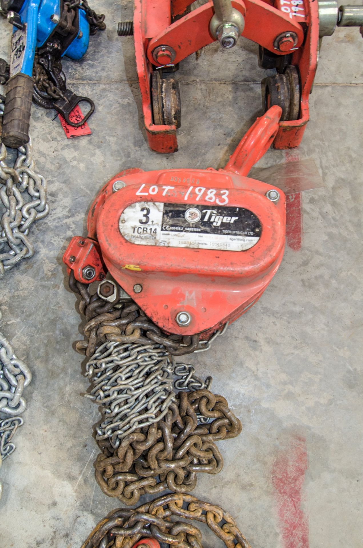 Tiger 3 tonne chain block A374923