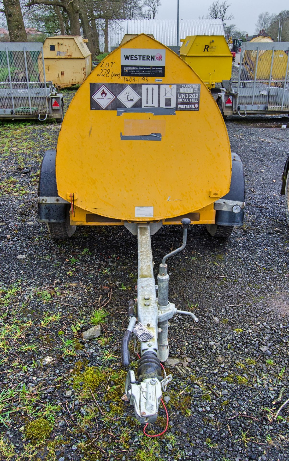 Western Abbi 950 litre fast tow bunded fuel bowser c/w manual pump, delivery hose & nozzle 14031198 - Image 5 of 7