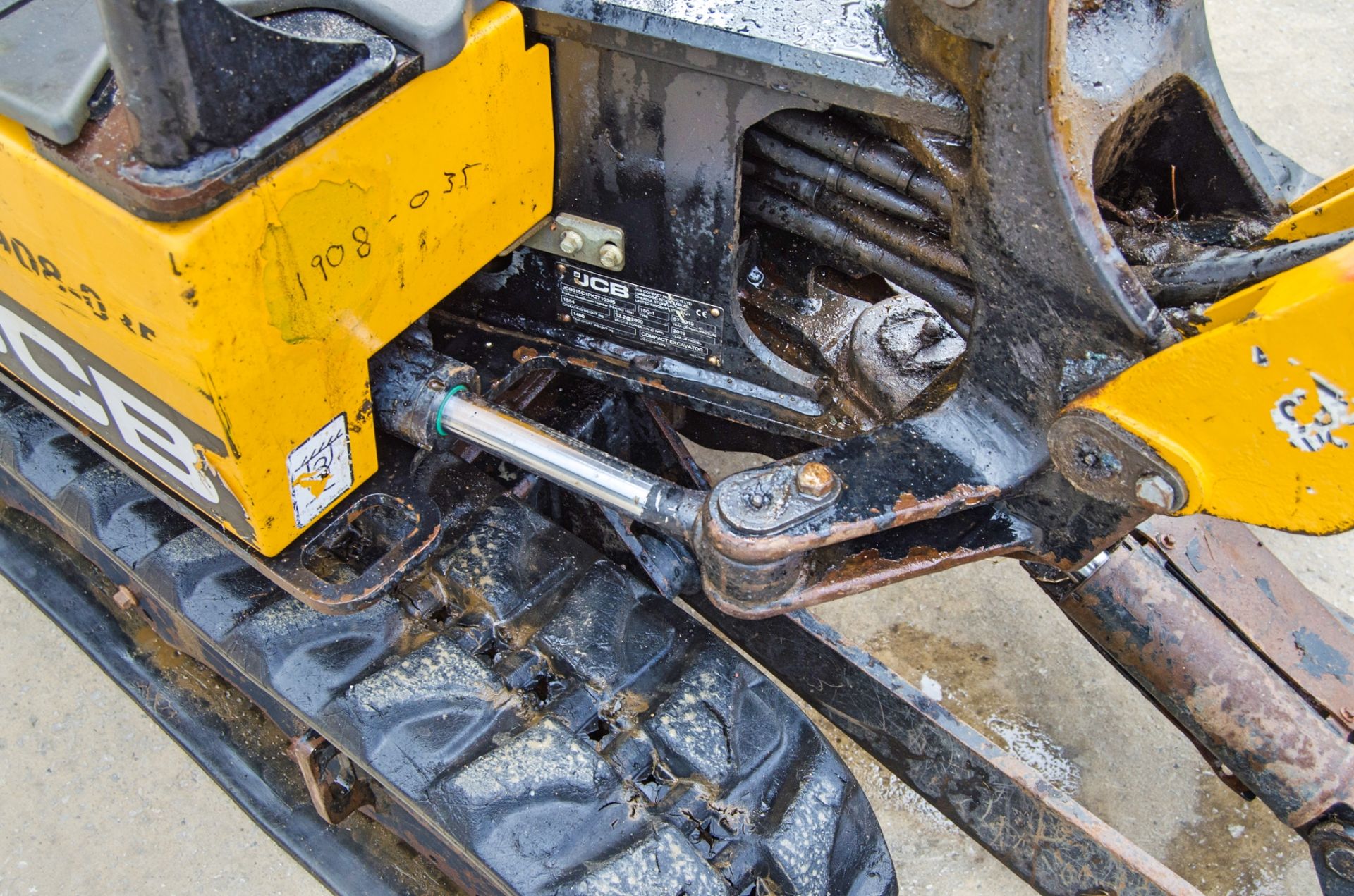 JCB 15C-1 1.5 tonne rubber tracked mini excavator Year: 2019 S/N: 2710395 Recorded Hours: 1300 - Bild 18 aus 24