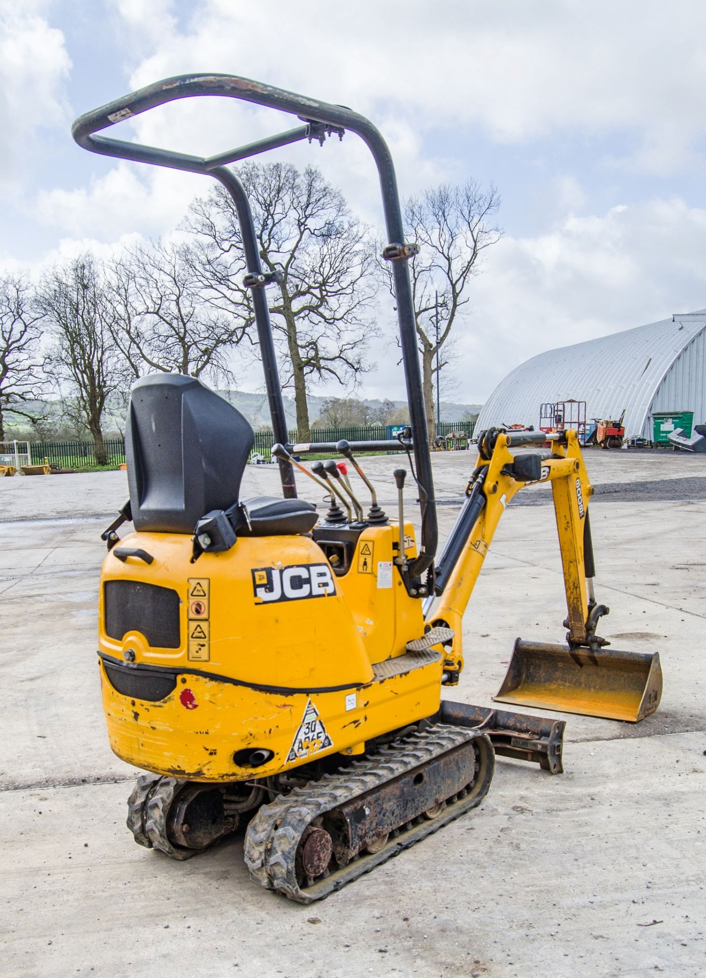 JCB 8008 CTS 0.8 tonne rubber tracked micro excavator Year: 2017 S/N: 1930304 Recorded Hours: 1126 - Bild 3 aus 27