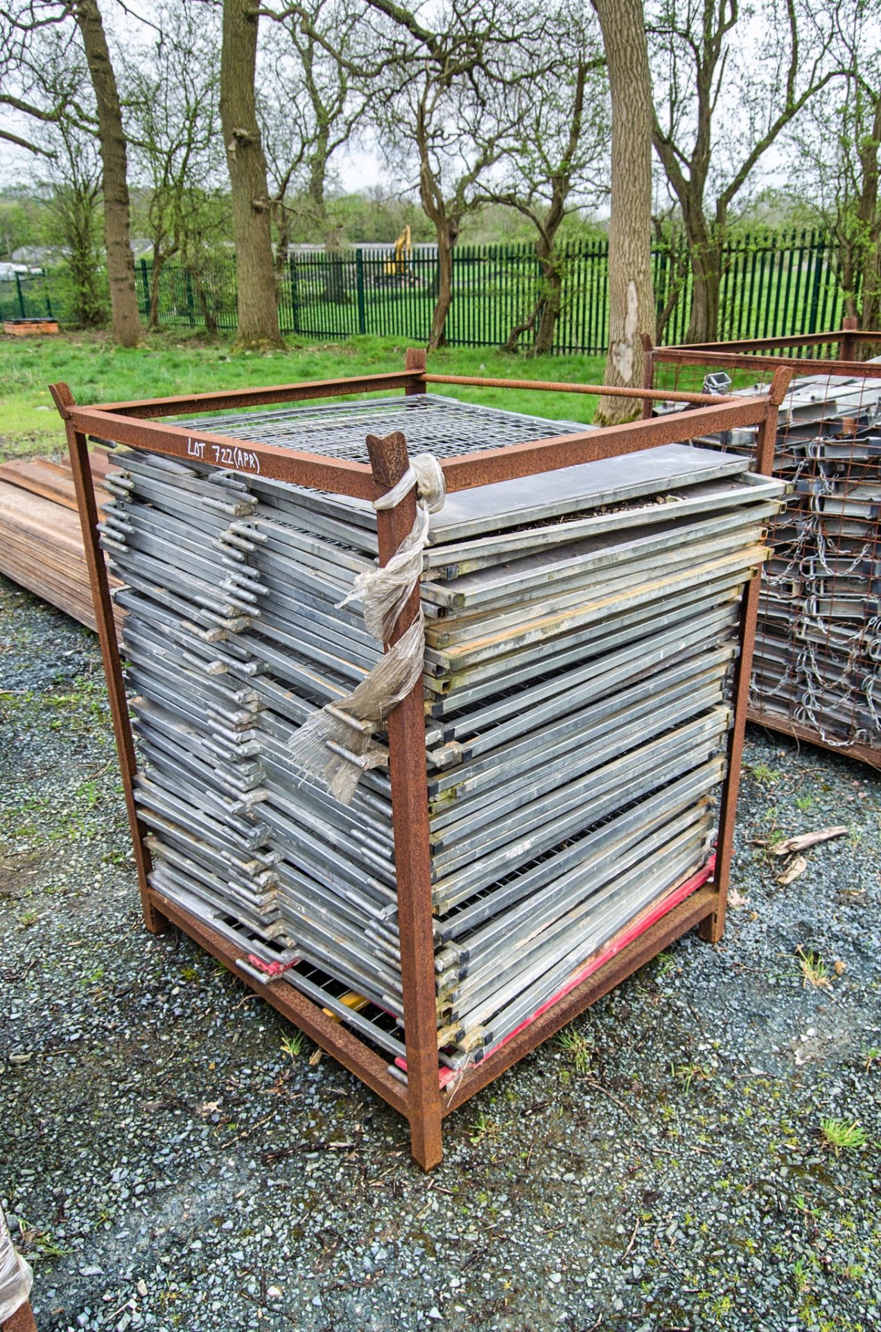 Stillage of approximately 50 100cm x 85cm mesh safety panels