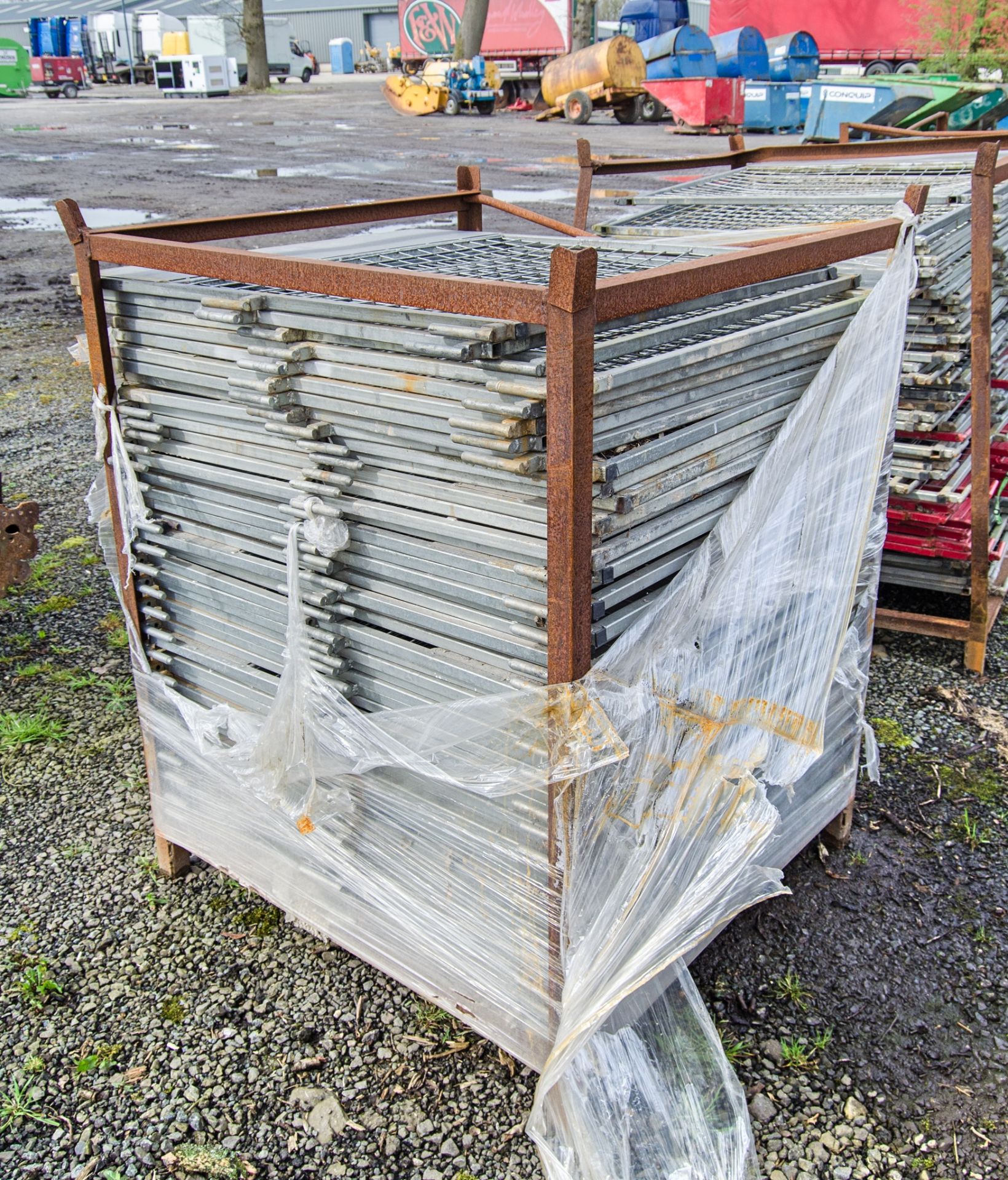 Stillage of approximately 50 100cm x 85cm mesh safety panels - Image 2 of 2