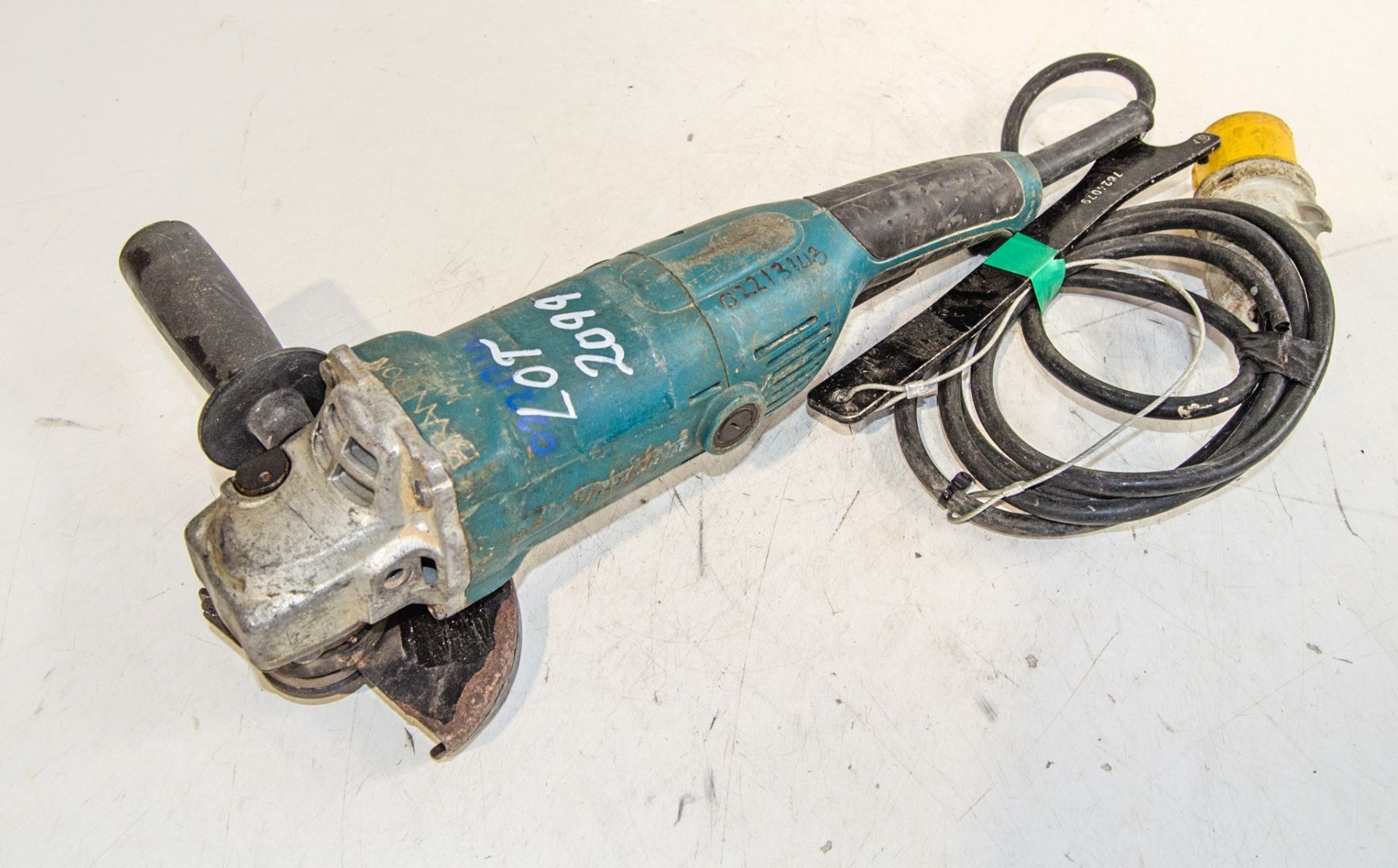 Makita GA5021 110v 125mm angle grinder 02213143