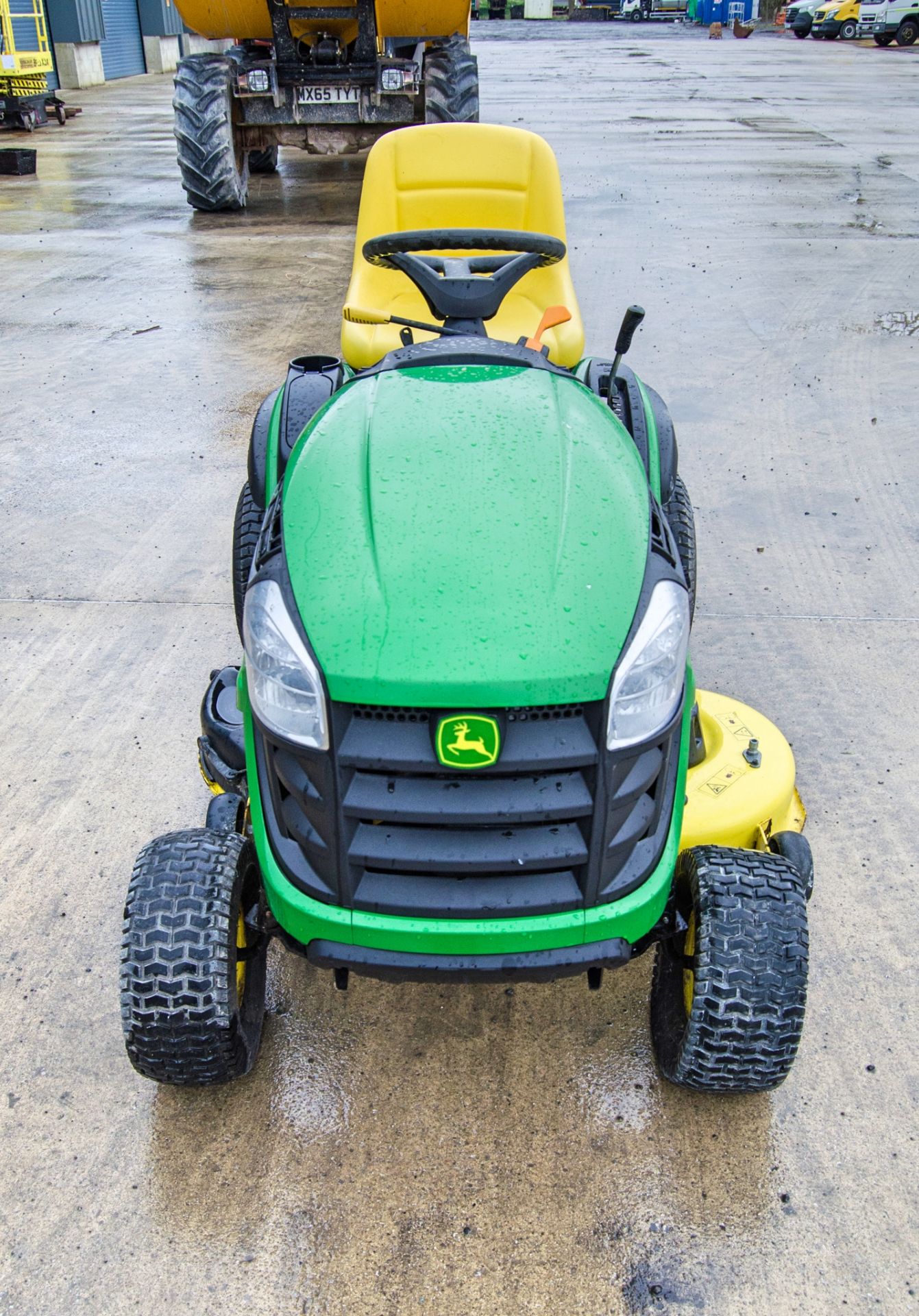 John Deere X125 petrol driven ride on mower Year: 2014 S/N: 100499 Recorded Hours: 41 - Bild 5 aus 14