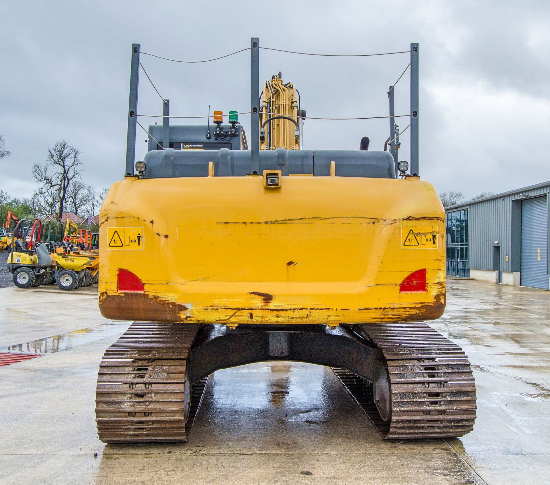 Liugong CLG922 22 tonne steel tracked excavator Year: 2018 S/N: E050361 Recorded Hours: 4805 - Image 6 of 29