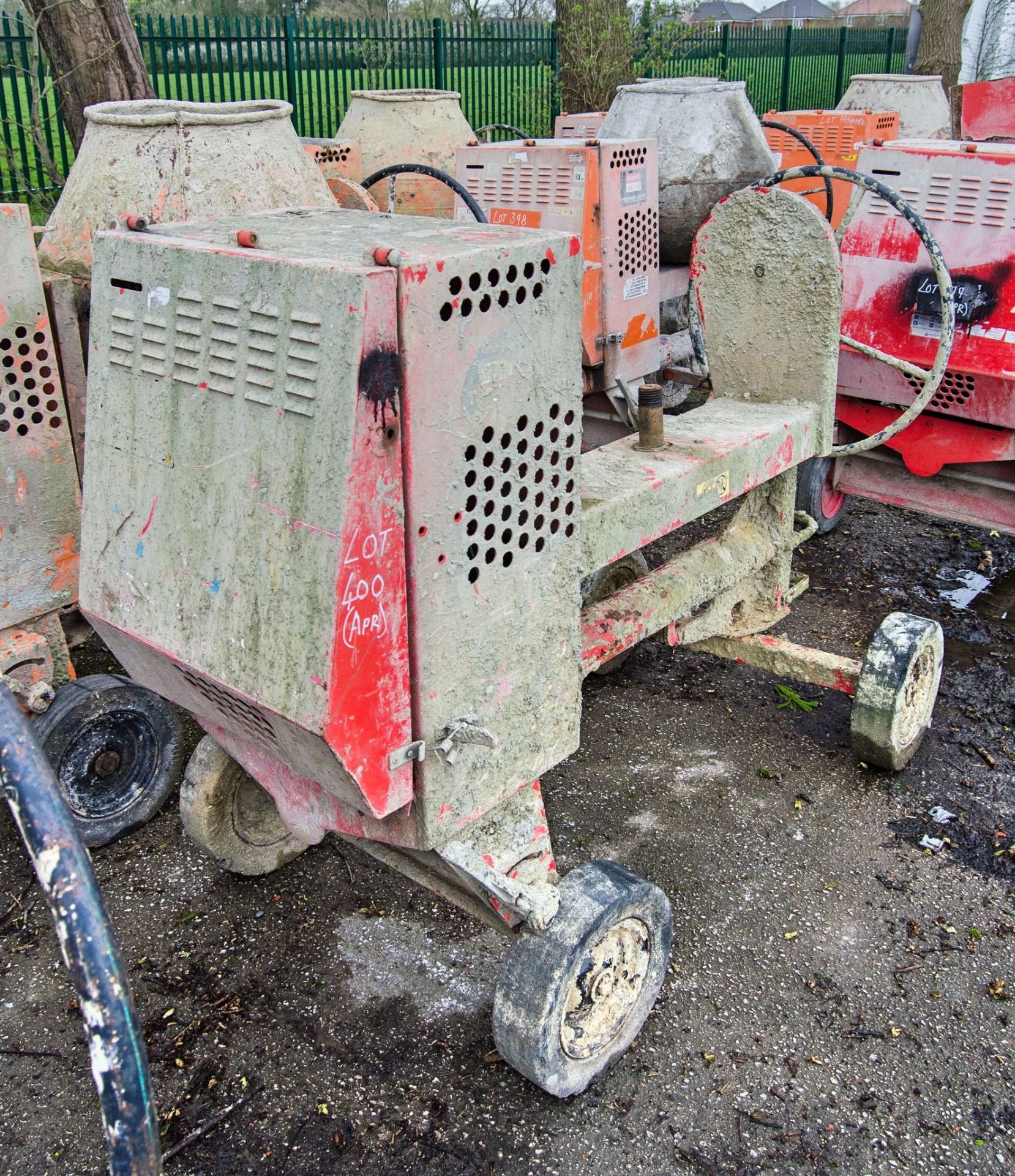 Belle Premier 100XT diesel driven site mixer ** Engine parts & drum missing **