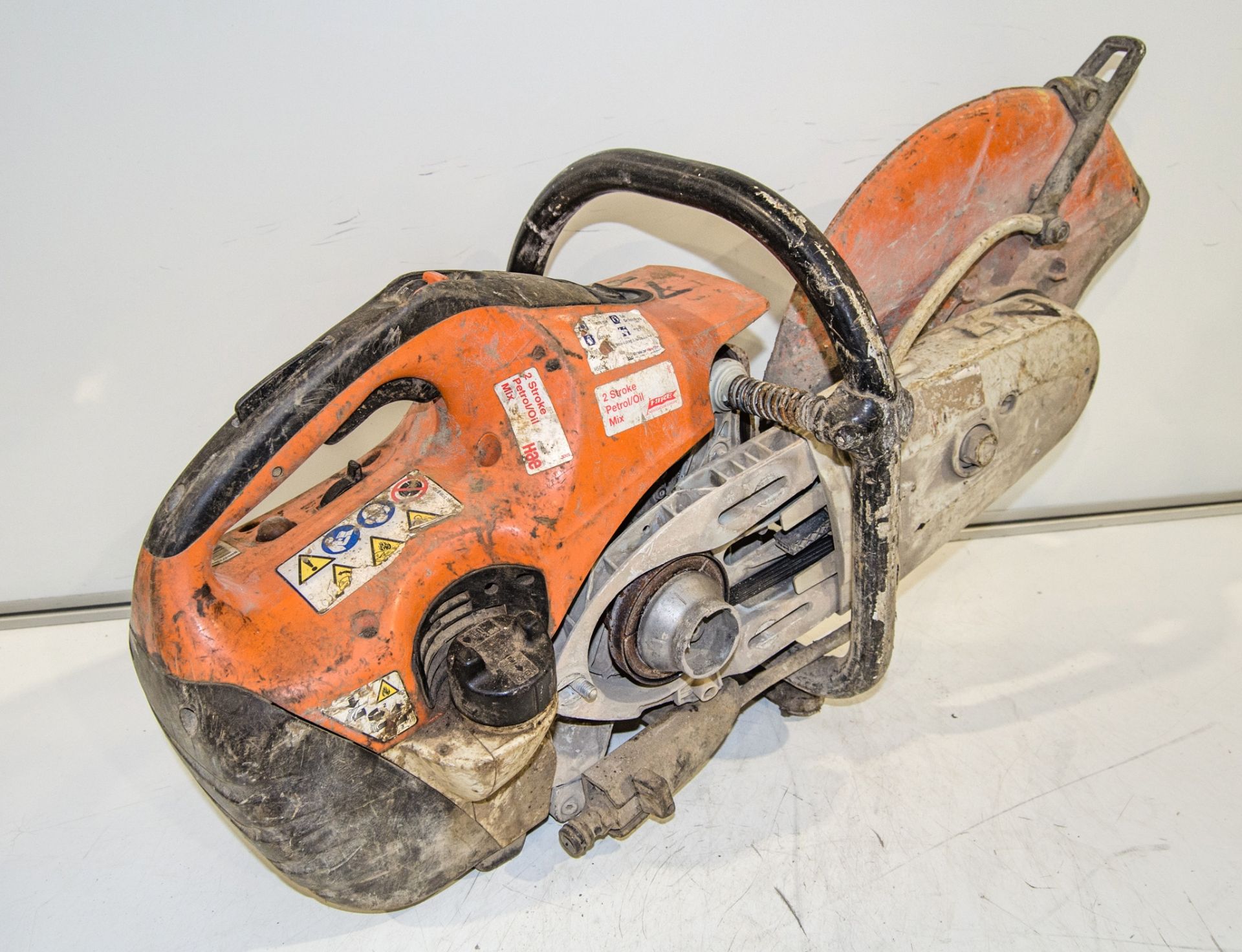 Stihl TS410 petrol driven cut off saw ** Pull cord assembly missing ** 18095513 - Image 2 of 2