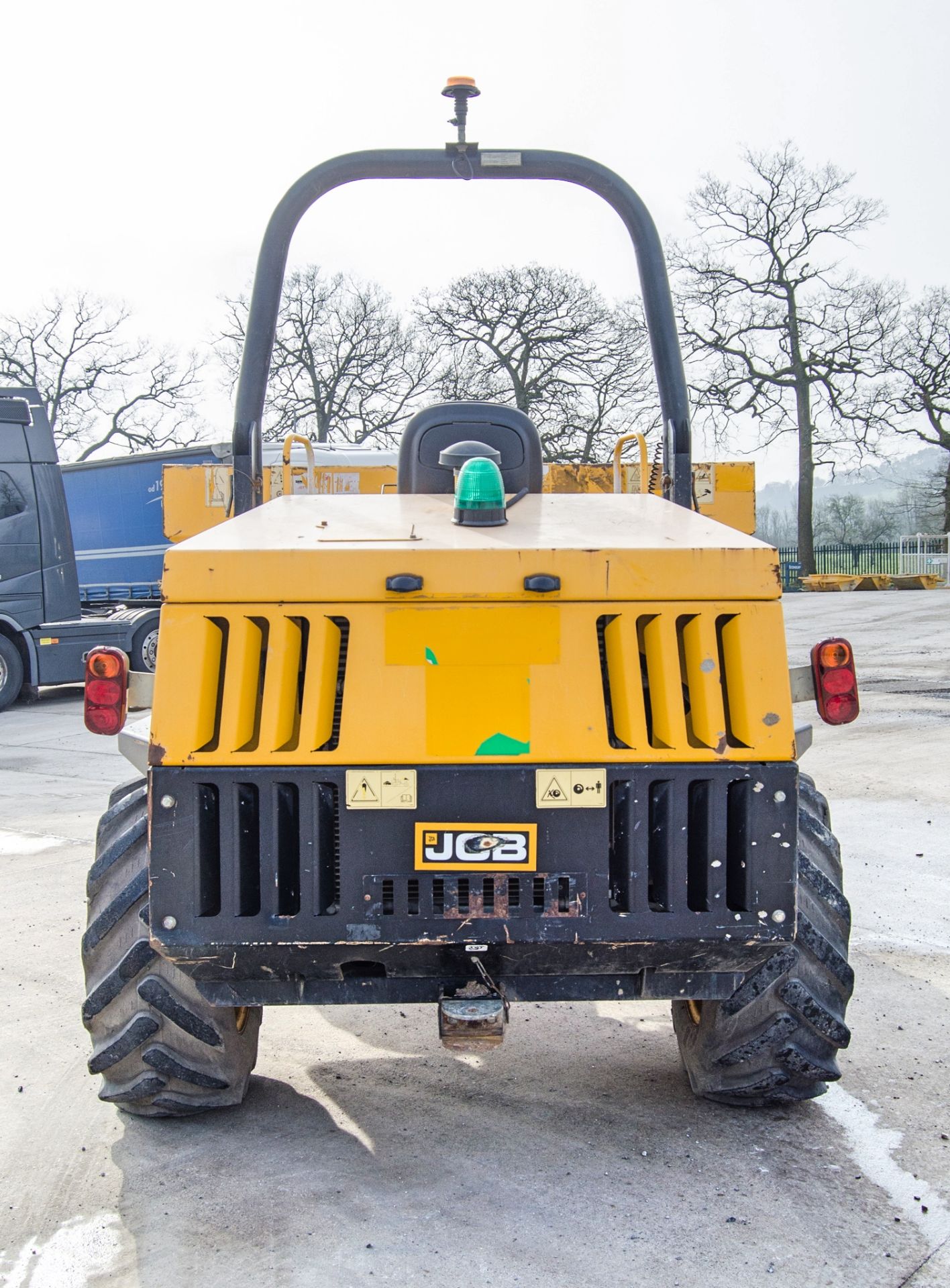 JCB 6 tonne straight skip dumper Year: 2016 S/N: EGGRK0309 Recorded Hours: 1383 A727185 - Image 6 of 23