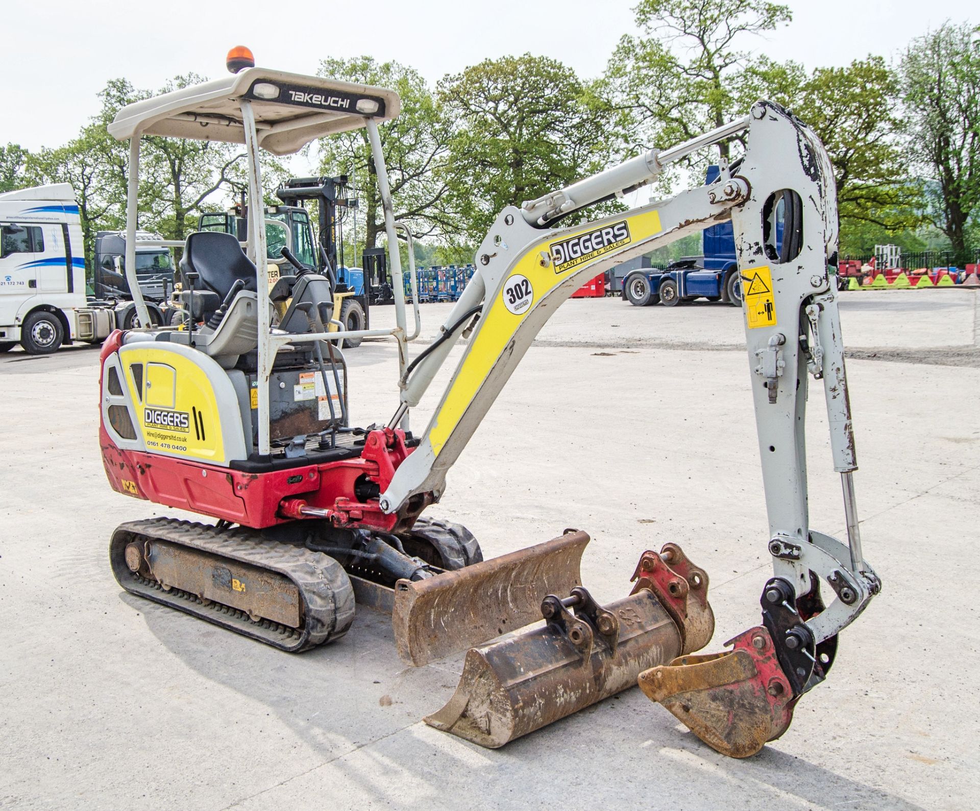 Takeuchi TB216 1.5 tonne rubber tracked mini excavator Year: 2020 S/N: 216014190 Recorded Hours: - Image 2 of 26