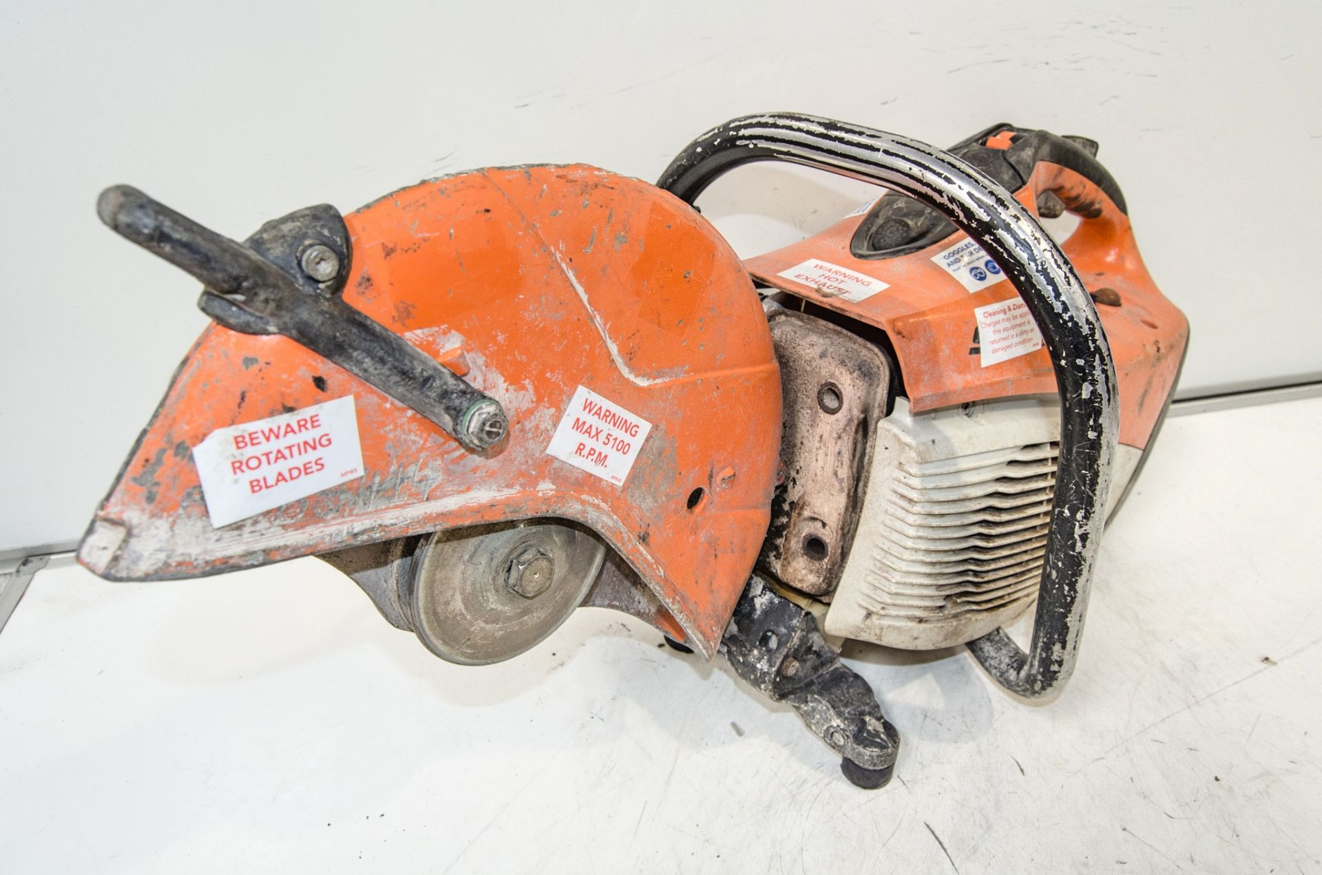 Stihl TS410 petrol driven cut off saw A985414