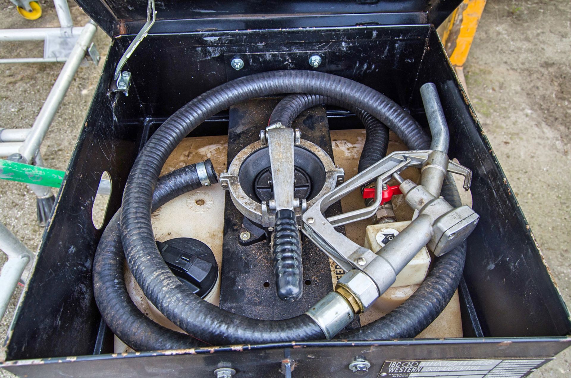 Western Easy Cube 105 litre bunded fuel bowser c/w manual pump, delivery hose and nozzle A845845 - Bild 2 aus 2