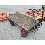 Warehouse turntable trolley 18086347 1 - damaged wheel & tyre **