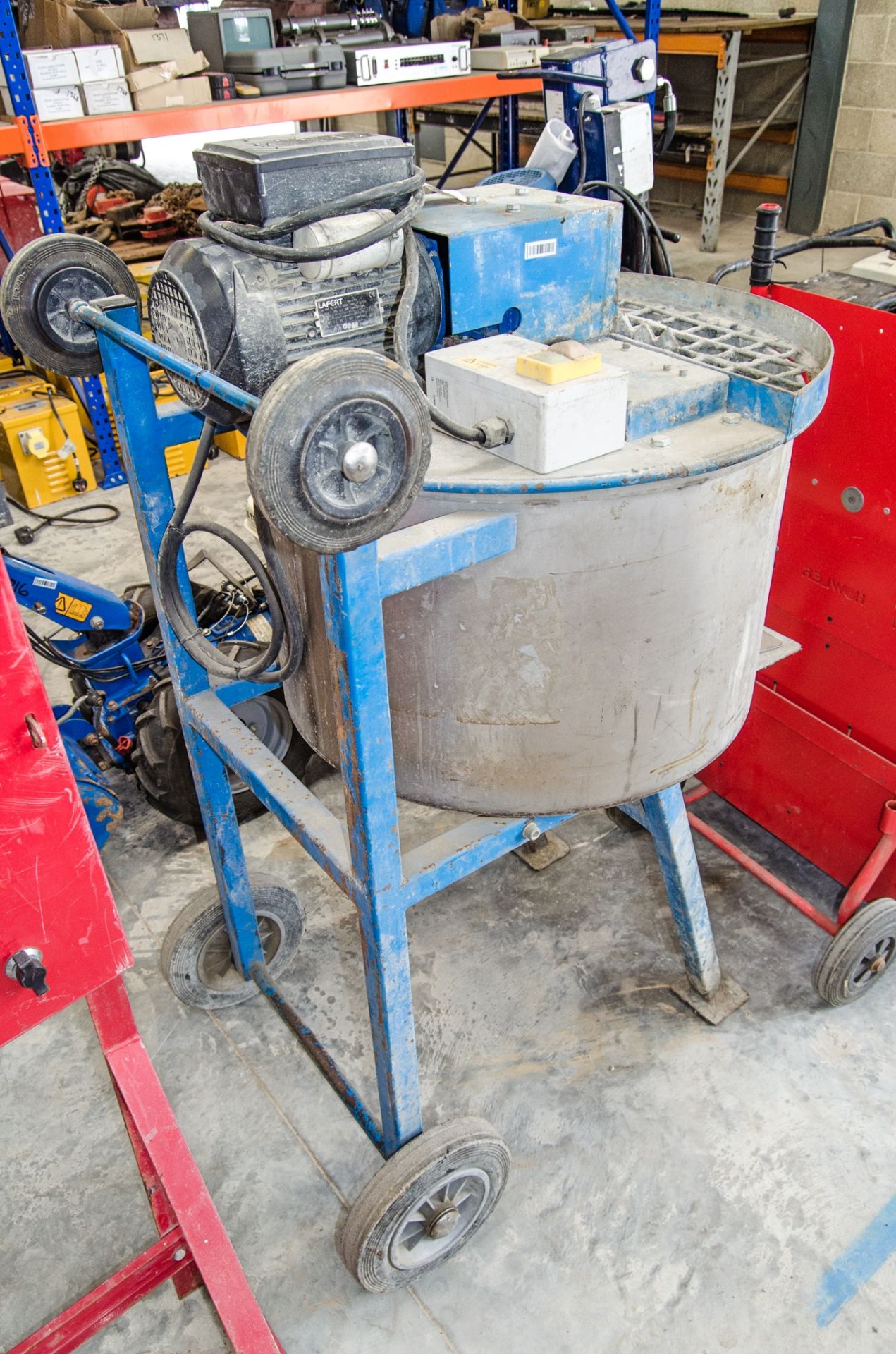 Refina 110v pan mixer - Image 2 of 2