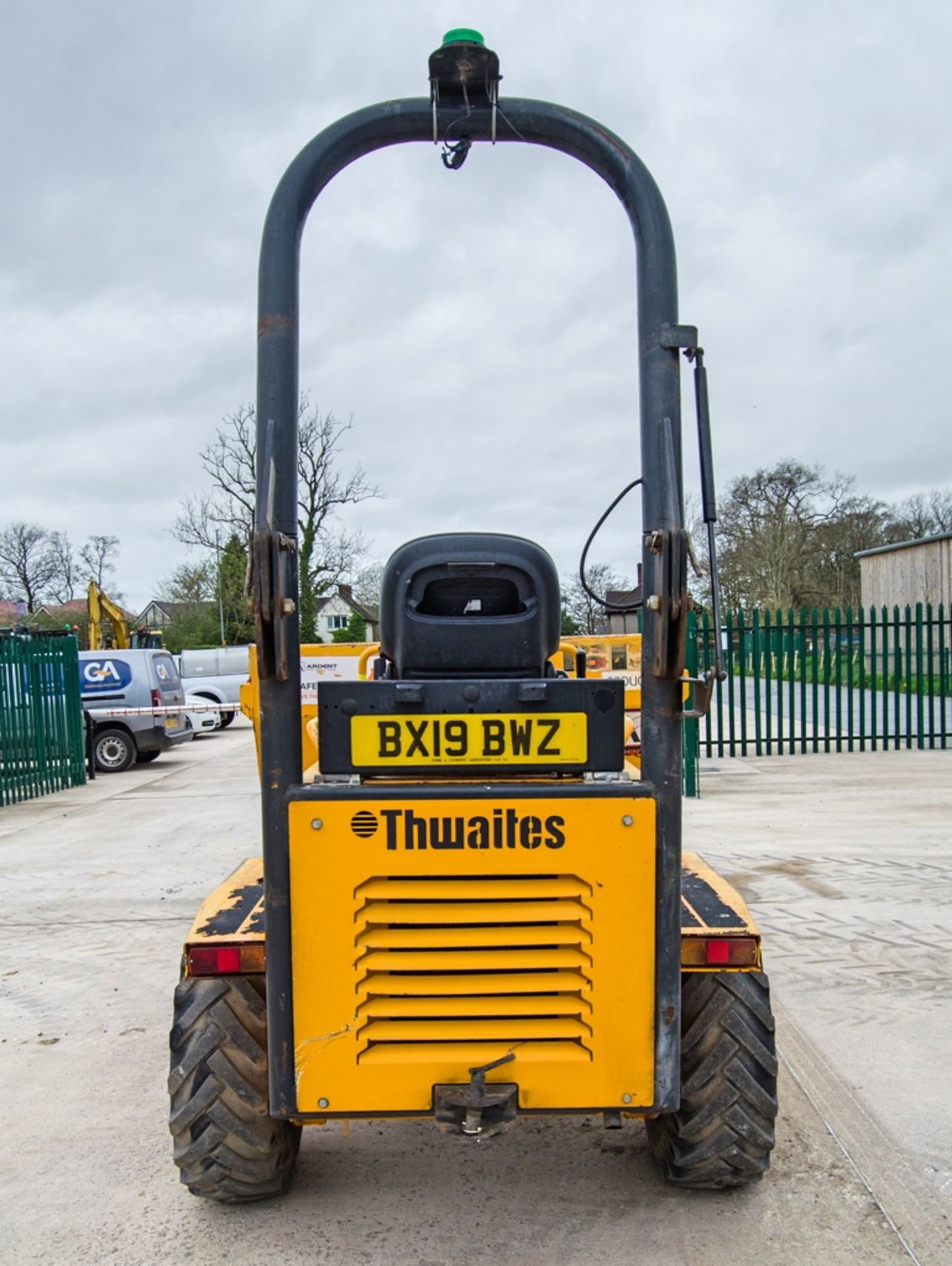 Thwaites 3 tonne straight skip dumper Year: 2019 S/N: 915E5292 Recorded Hours: 27 (Clock faulty) - Image 6 of 22