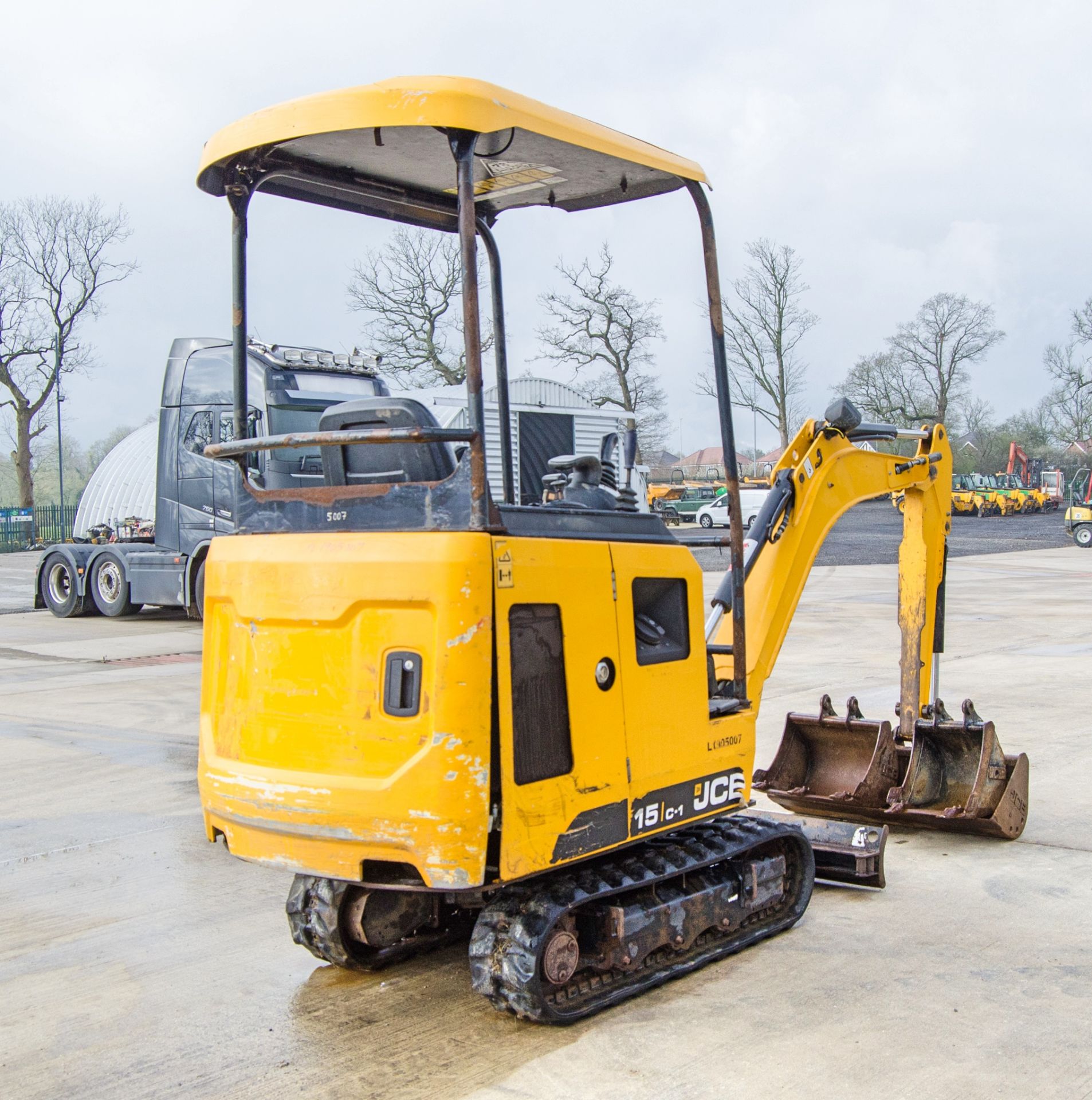 JCB 15C-1 1.5 tonne rubber tracked mini excavator Year: 2019 S/N: 2710077 Recorded Hours: 1709 - Image 3 of 24