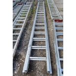 2 stage aluminium ladder