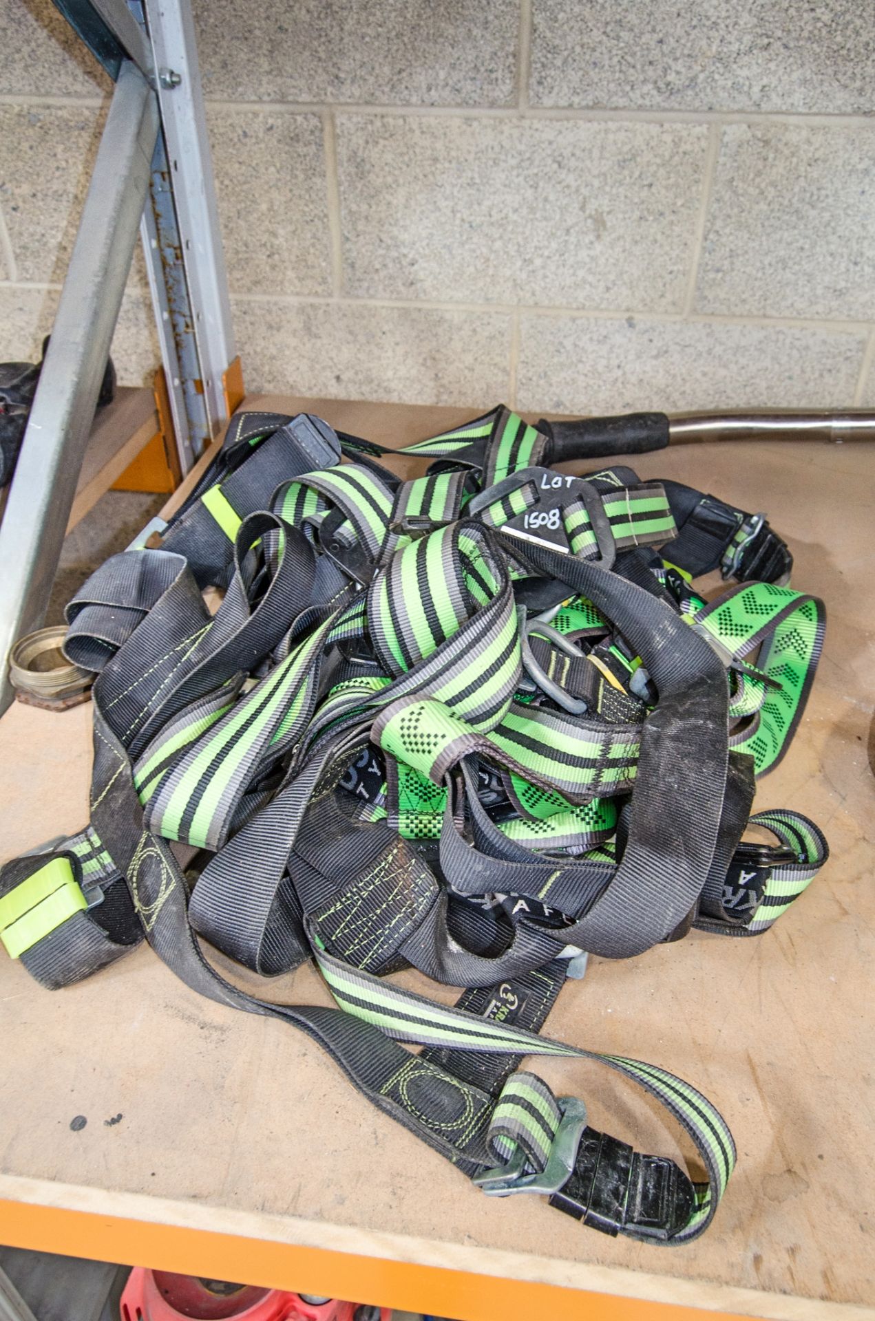 4 - personnel harnesses