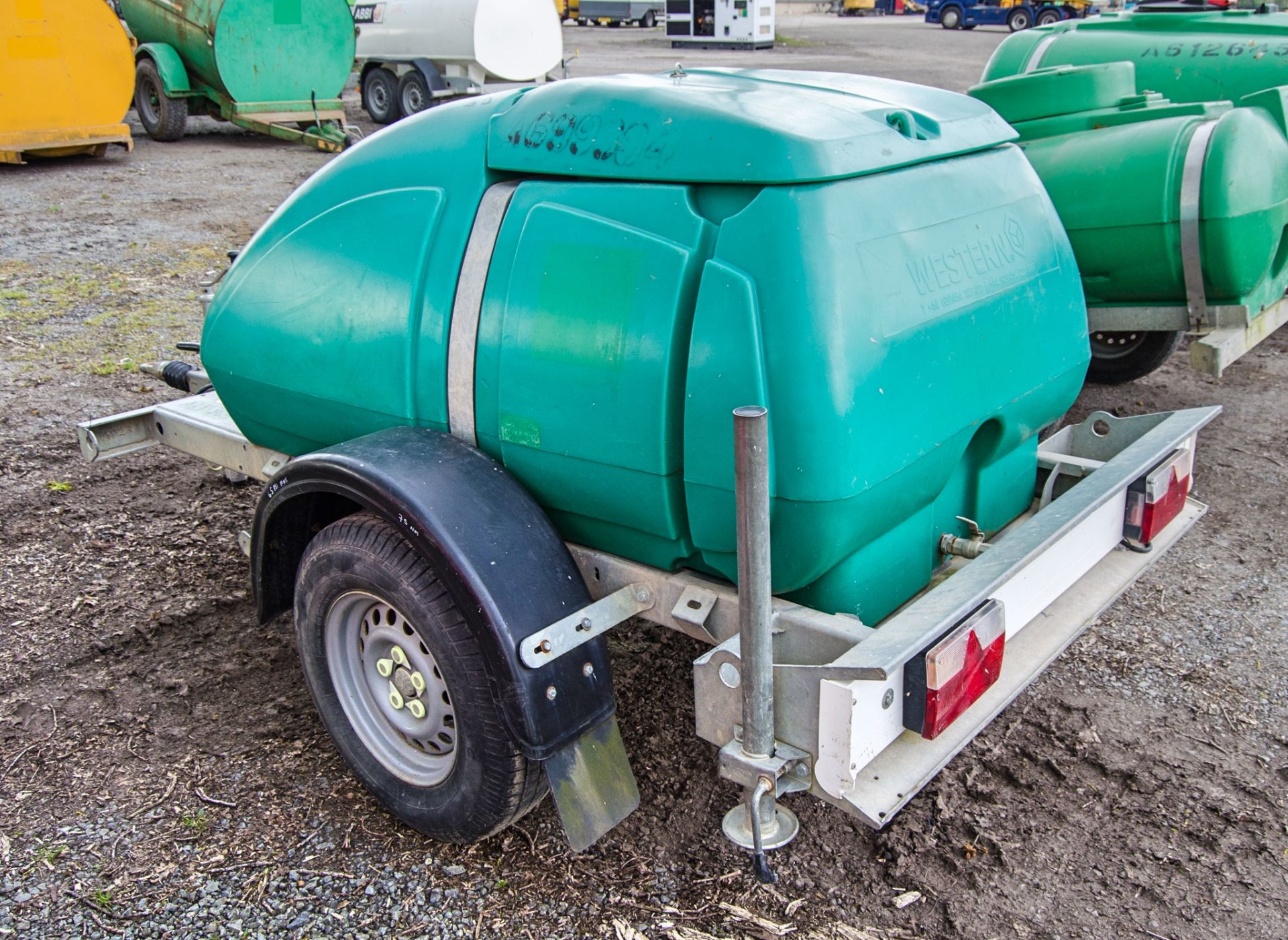 Western 1000 litre fast tow mobile water bowser A699304 - Image 4 of 6