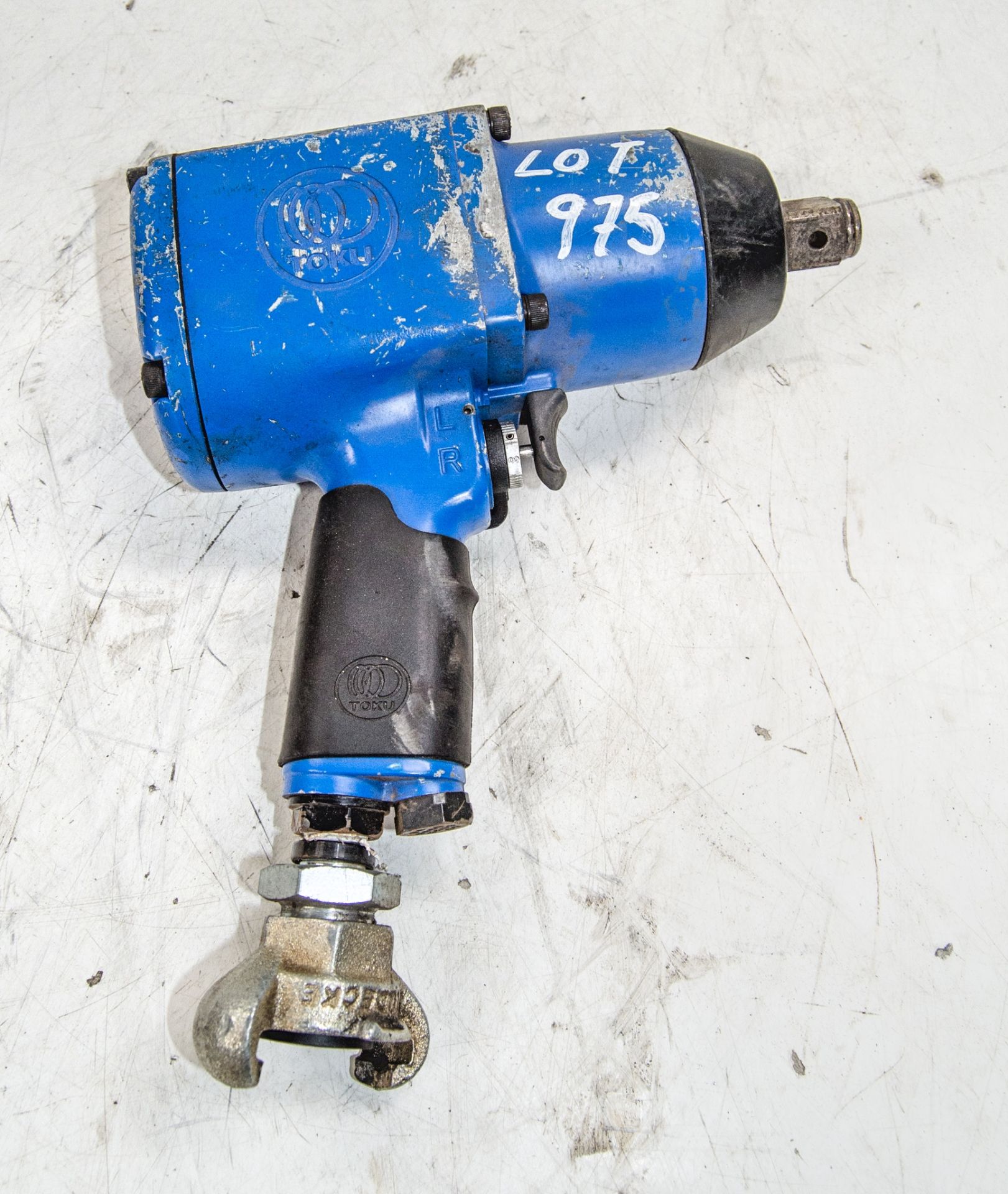 Toku pneumatic 3/4 inch drive impact gun EXP3962