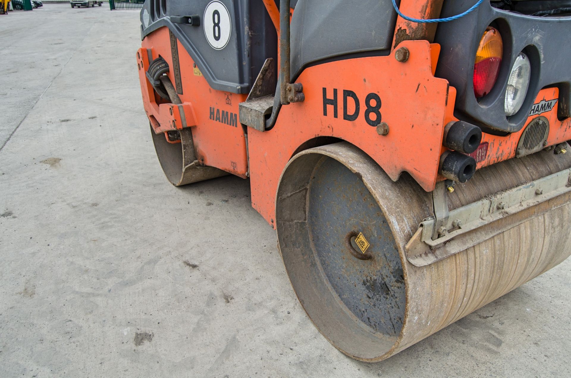 Hamm HD8 VV 80cm double drum ride on roller Year: 2016 S/N: H1993701 Recorded Hours: 958 A733644 - Bild 12 aus 19