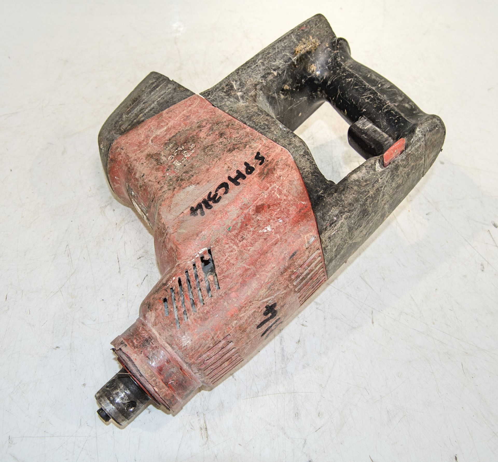 Hilti TE30-A36 36v cordless SDS rotary hammer drill SPHC314 ** No battery, charger or chuck ** - Image 2 of 2