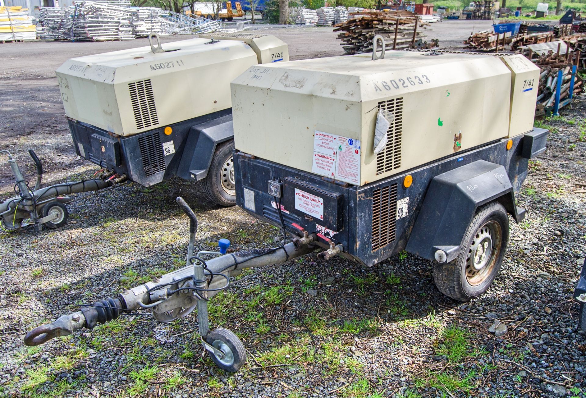 Doosan 741 diesel driven fast tow mobile air compressor Year: 2013 S/N: 432010 Recorded Hours: