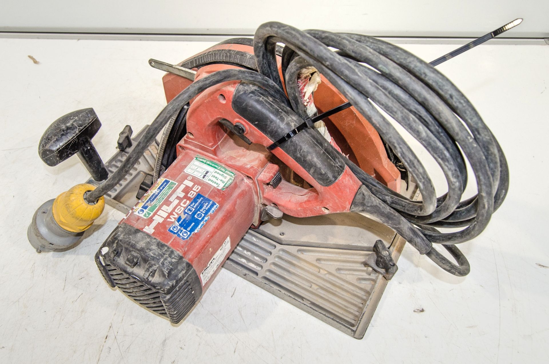 Hilti WSC85 110v circular saw CS91001 - Image 2 of 2