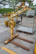 Boscar 2 tonne self levelling crane forks