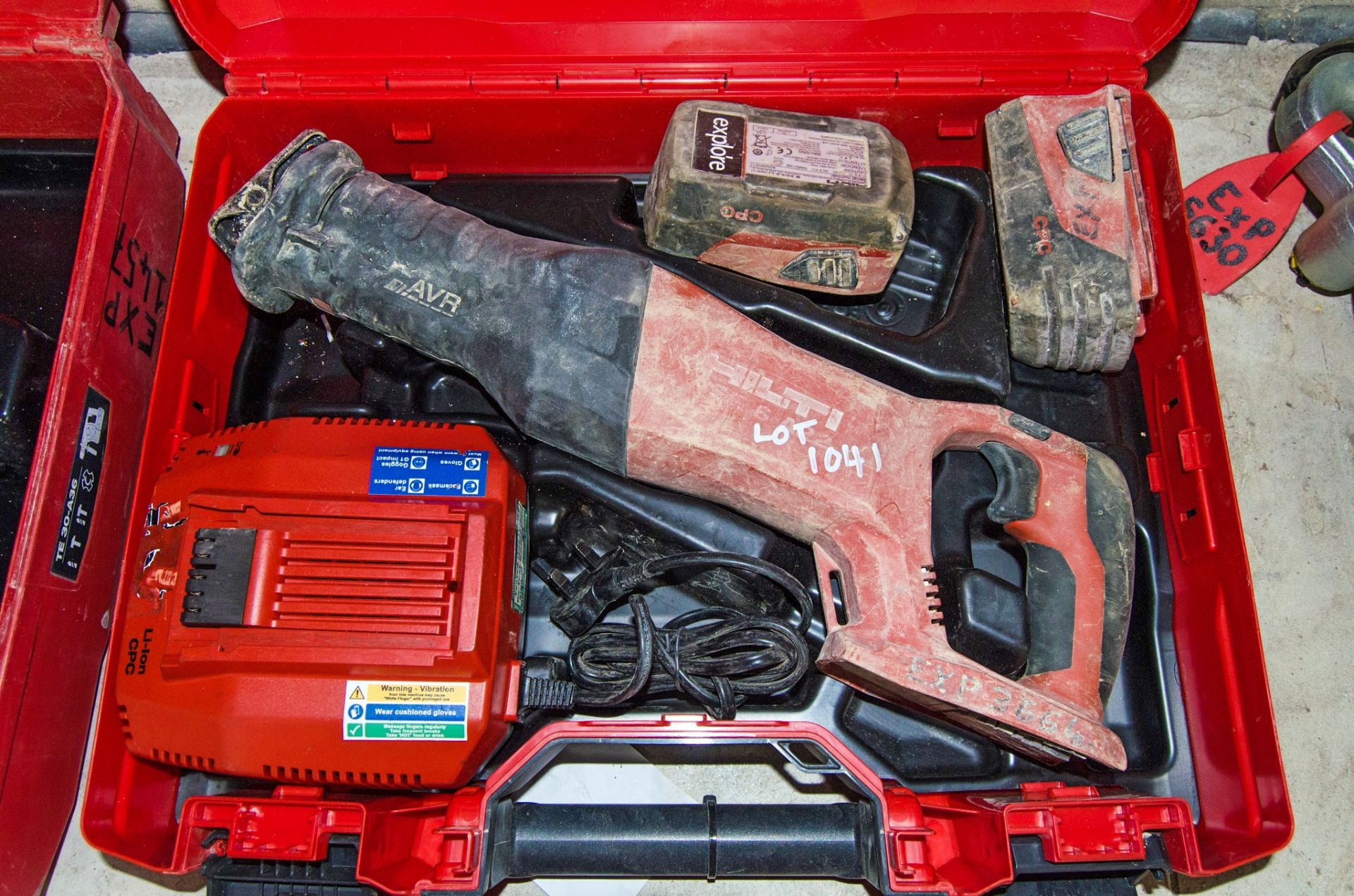 Hilti 6-A22 22v reciprocating saw c/w 2 batteries, charger and carry case EXP3664