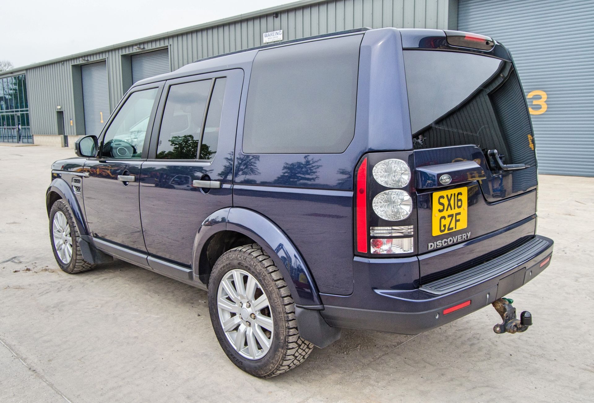 Land Rover Discovery 4 3.0 SDV6 SE Commercial auto 4 wheel drive utility vehicle  Registration - Image 4 of 39