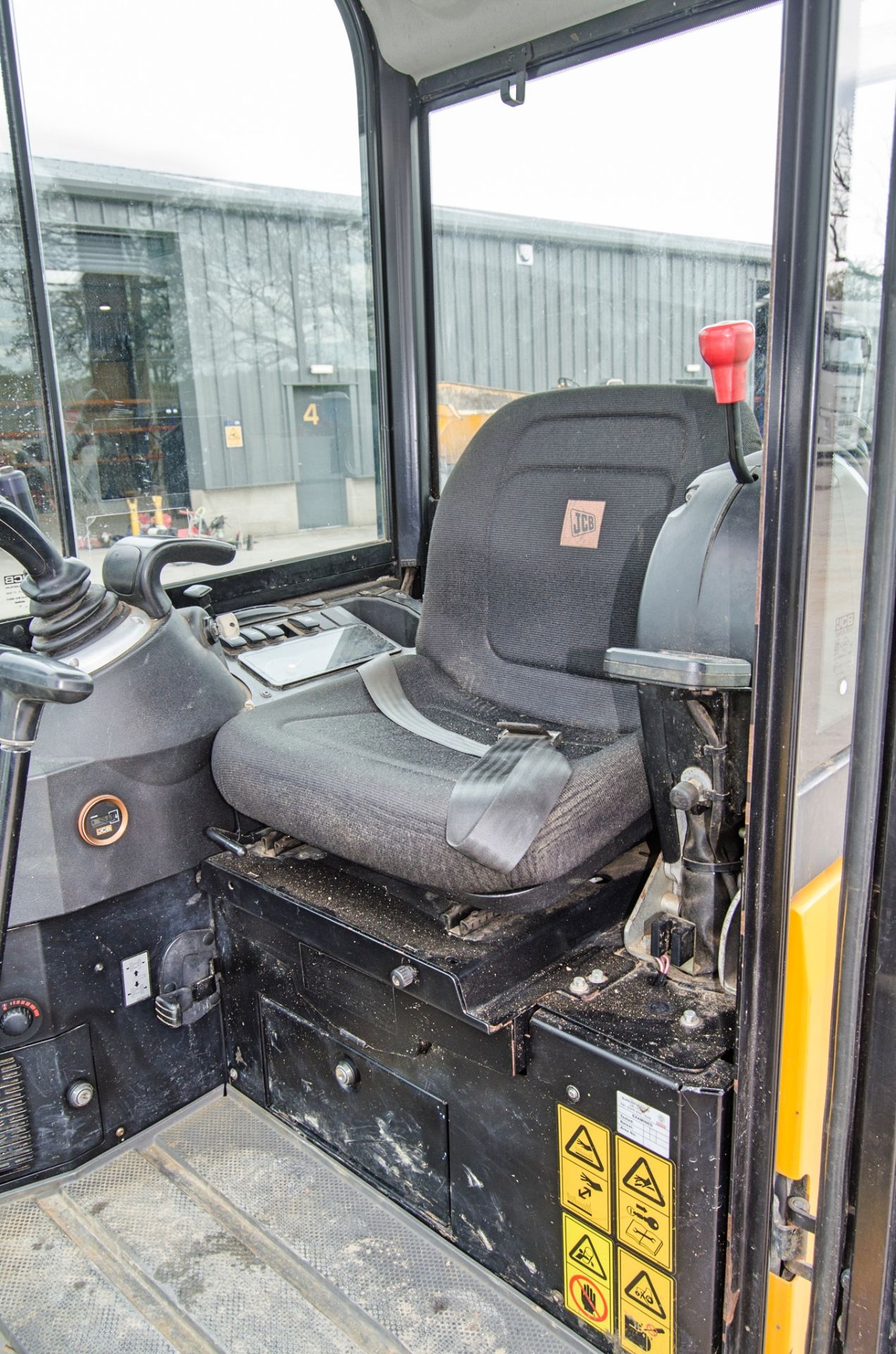 JCB 19 C-1 1.9 tonne rubber tracked mini excavator Year: 2017 S/N: 2494021 Recorded Hours: 1063 - Image 19 of 26