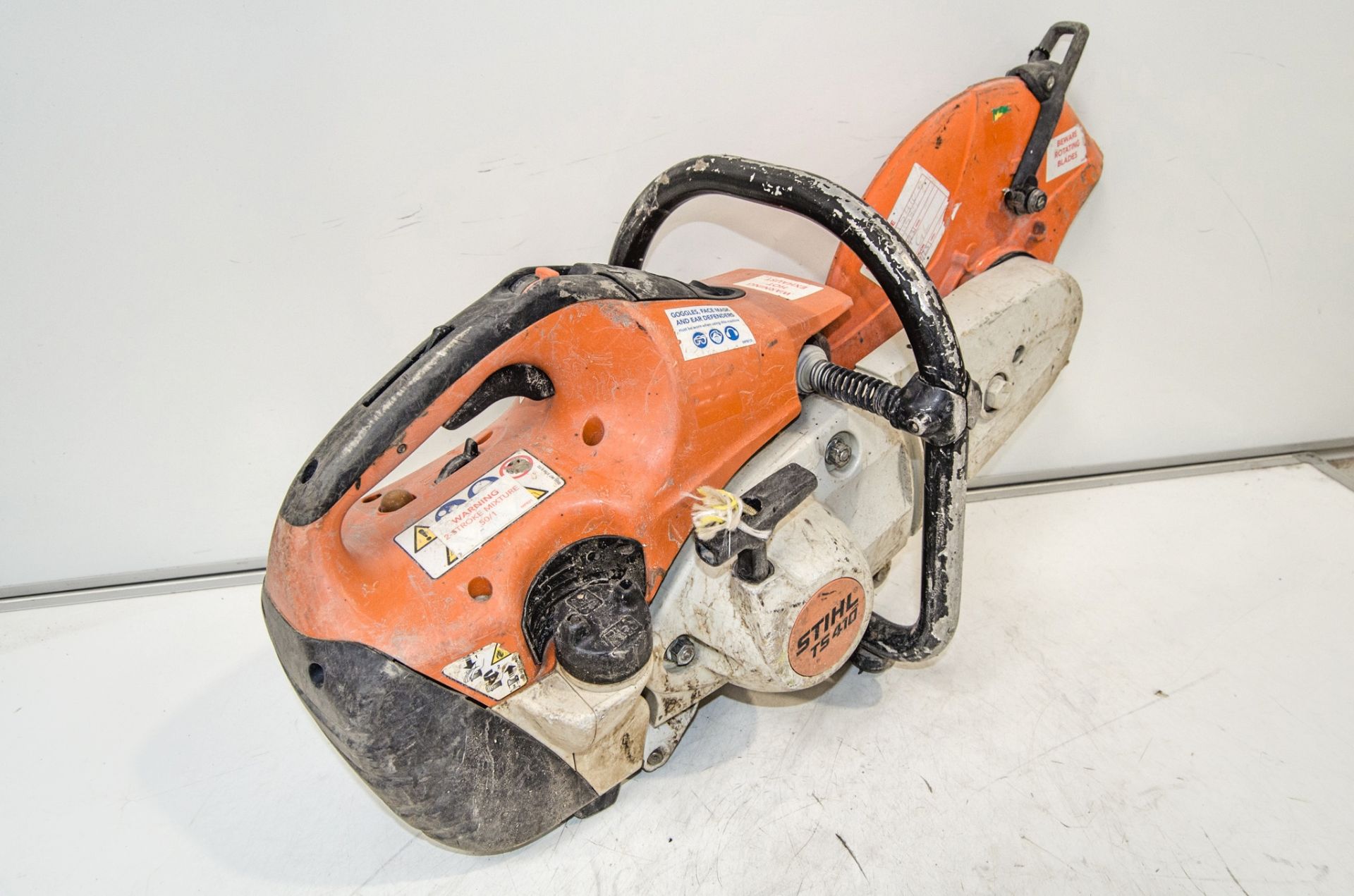 Stihl TS410 petrol driven cut off saw A1115802 - Image 2 of 2