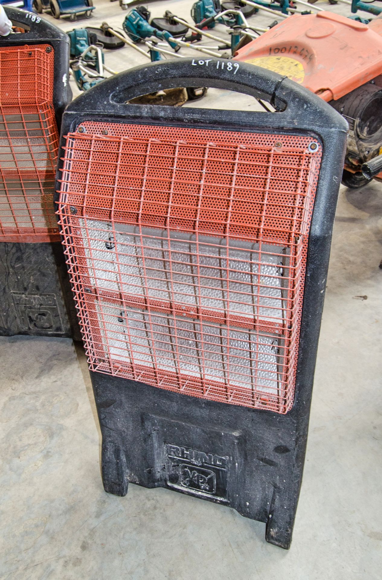 Rhino TQ3 110v infrared heater ** No tubes and cord cut off **