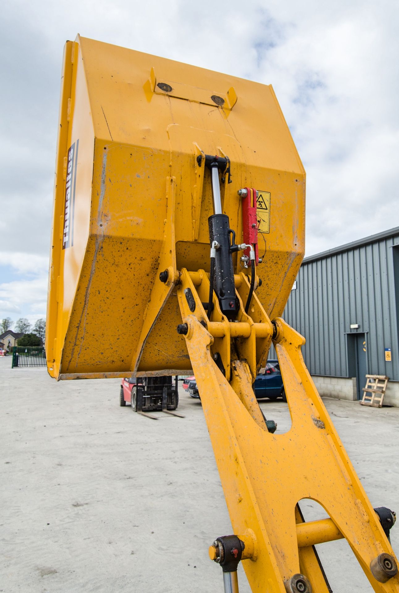 Thwaites 1 tonne hi-tip dumper Year: 2021 S/N: 2101F4650 Recorded Hours: 235 - Image 11 of 23