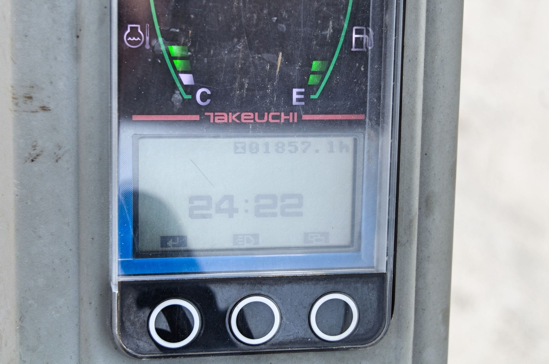 Takeuchi TB216 1.5 tonne rubber tracked mini excavator Year: 2020 S/N: 216014190 Recorded Hours: - Bild 24 aus 26