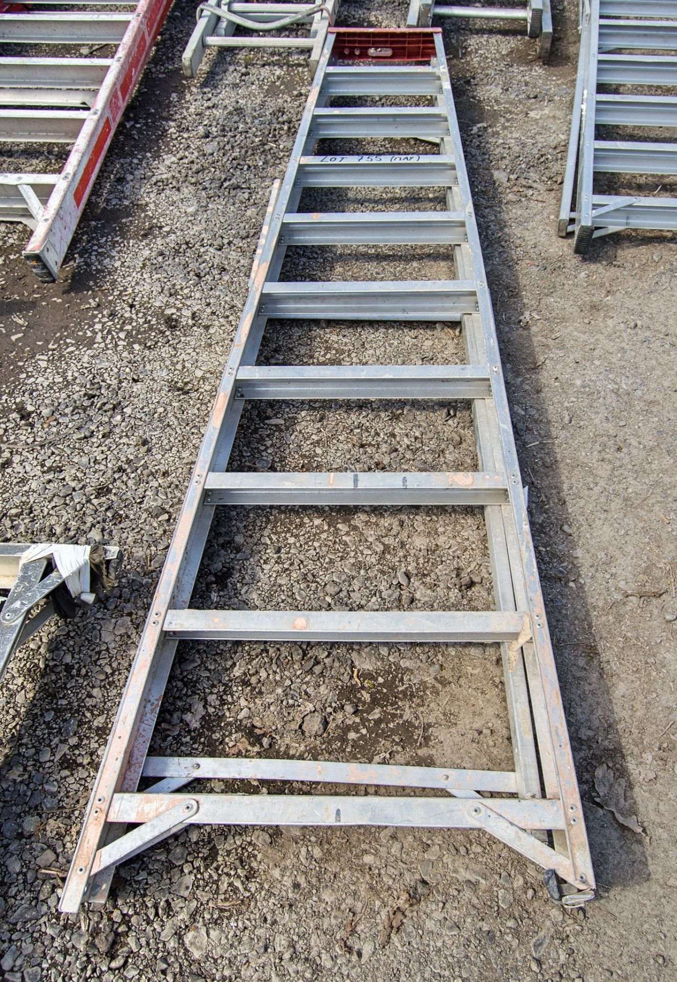 10 tread aluminium step ladder 1901LYT470