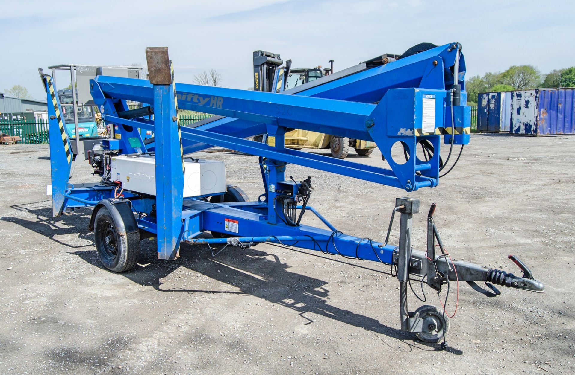 Nifty 170 HPE battery electric/petrol fast tow mobile articulated boom lift access platform Year: - Image 2 of 17