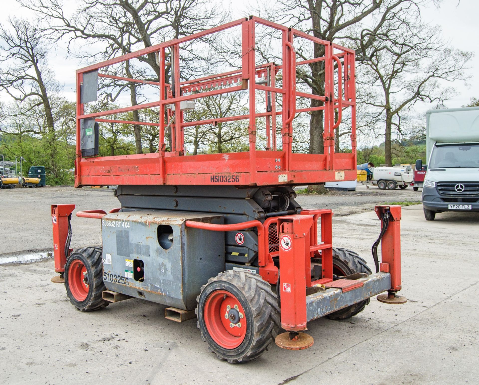 Skyjack SJ6823RT diesel driven 4 wheel drive scissor lift access platform Year: 2014 S/N: 37005216 - Image 2 of 13