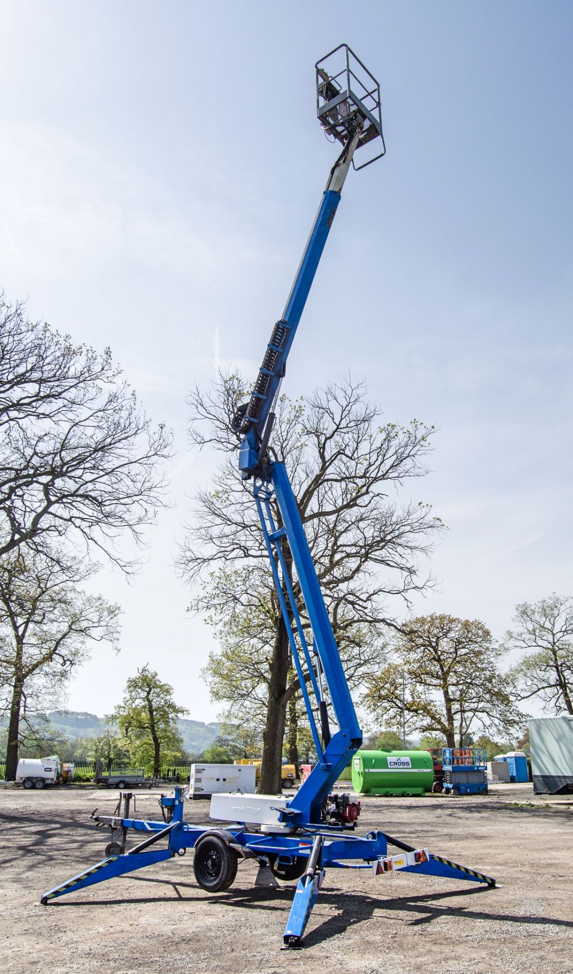 Nifty 170 HPE battery electric/petrol fast tow mobile articulated boom lift access platform Year: - Image 9 of 17