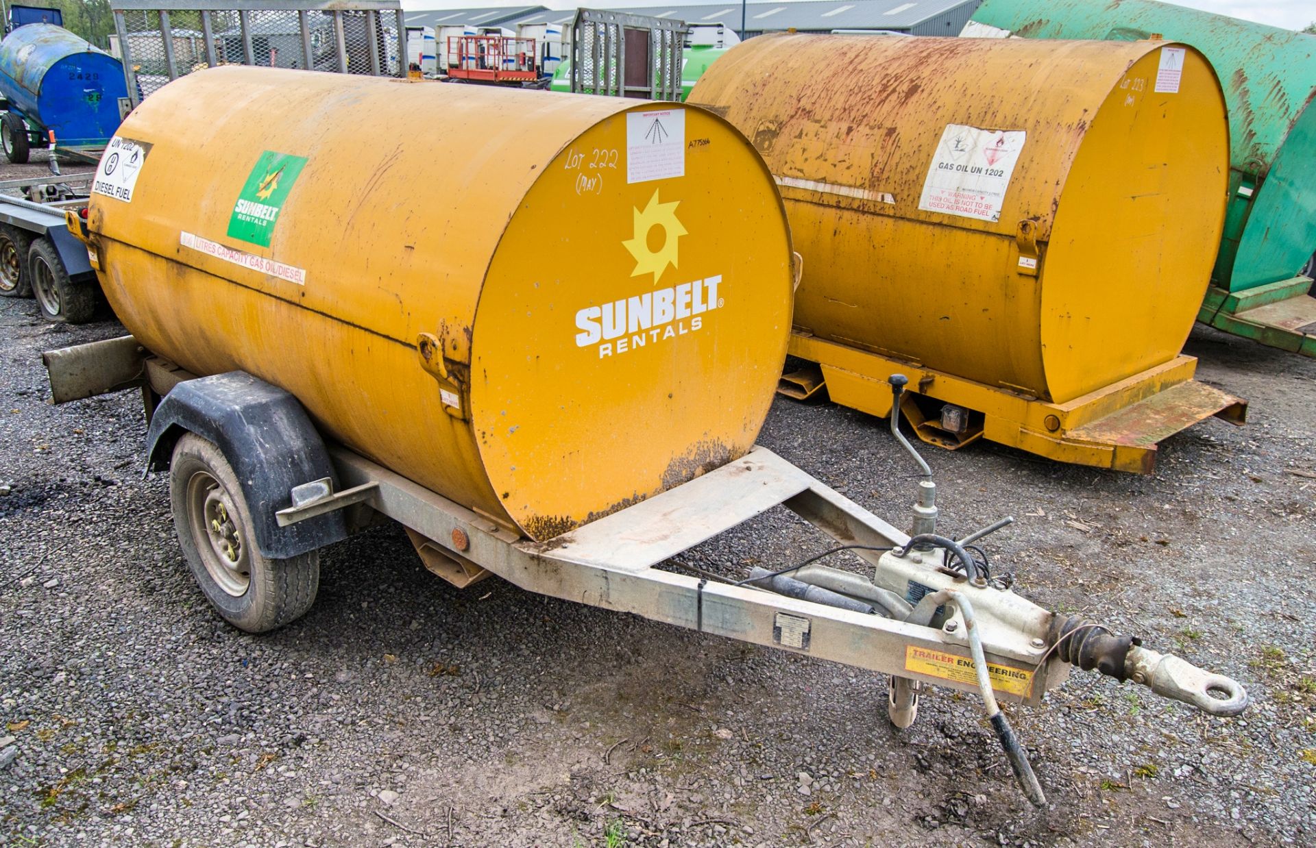 Trailer Engineering 950 litre single axle fast tow mobile bunded fuel bowser c/w manual pump, - Image 2 of 7