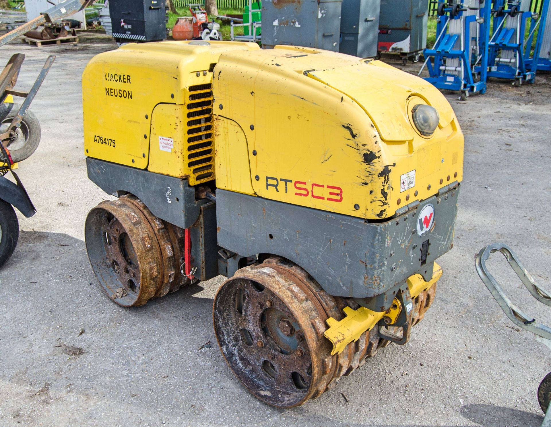 Wacker Neuson RTSC3 diesel driven trench roller Year: 2016 S/N: 24326124 Recorded Hours: 311 - Image 4 of 10
