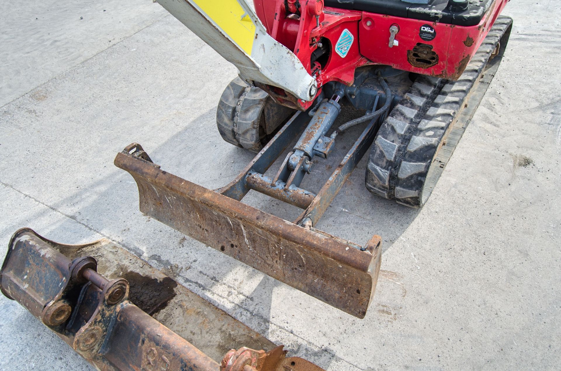 Takeuchi TB216 1.5 tonne rubber tracked mini excavator Year: 2020 S/N: 216014190 Recorded Hours: - Image 13 of 26