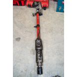 Pneumatic pole scabbler EXP3994